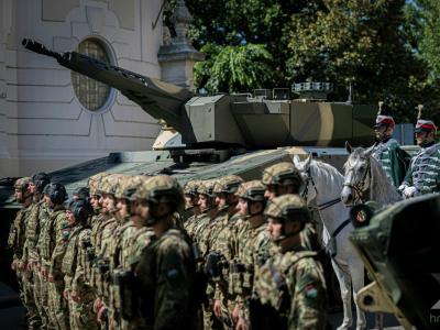 Toborzás a Lynx harcjárművekre